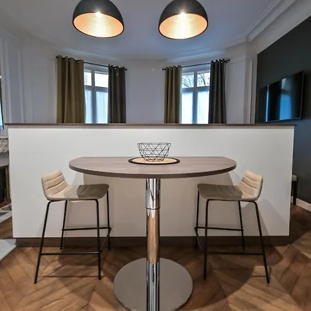 Aparthotel Les Cles Du 27 Parigi